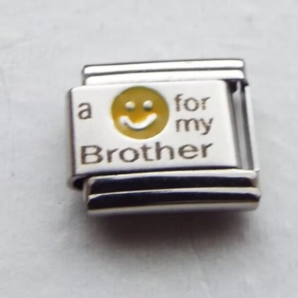 A smiley face for my Brother laser 9mm stainless steel italian charm link new - Picture 1 of 2
